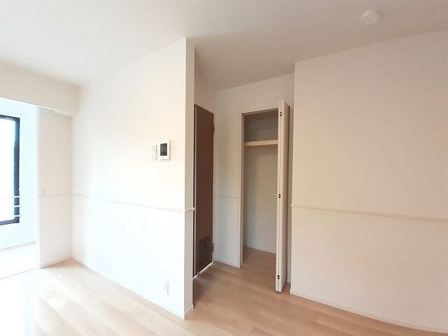 物件内観写真11　(別号室イメージ)