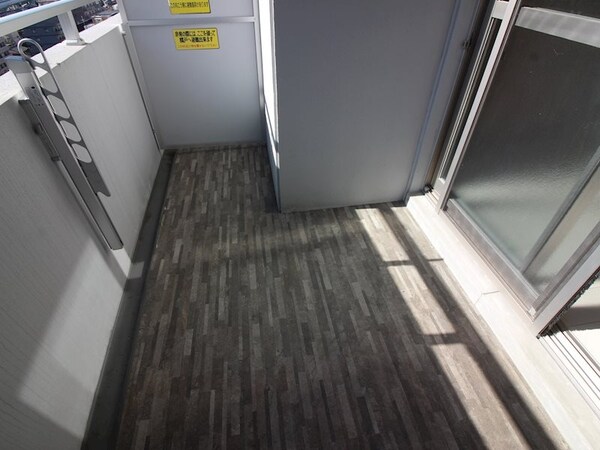 バルコニー(別号室イメージ)