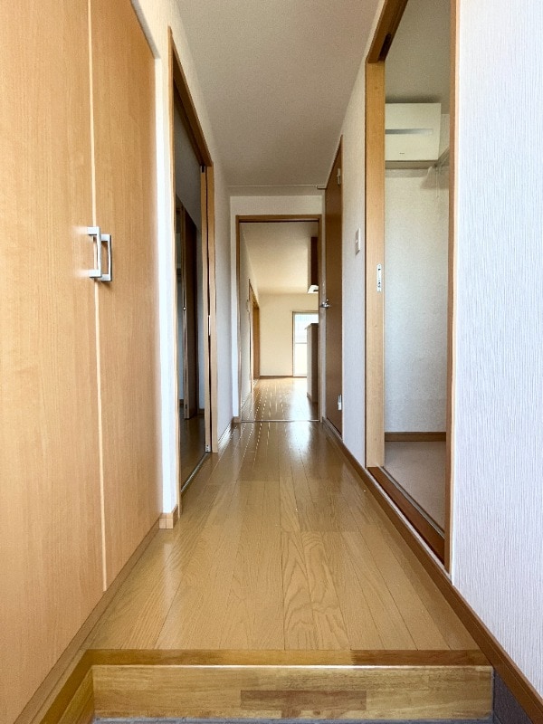 玄関(別号室イメージ)