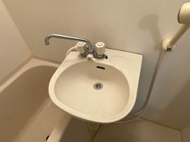 物件内観写真4　(同物件別部屋イメージ)