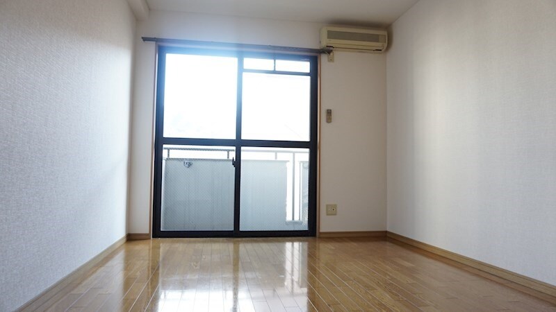 物件内観写真5　(同物件別部屋イメージ)