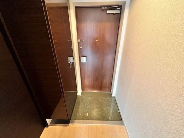 玄関(別号室イメージ)