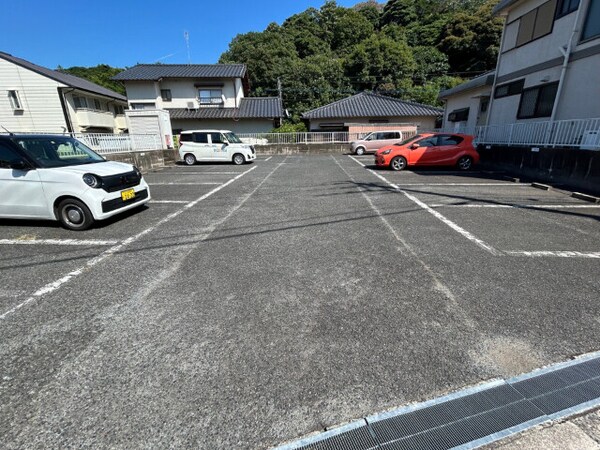 駐車場(駐車場)