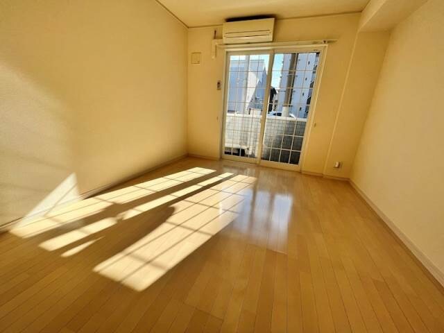 物件内観写真7　(同物件別部屋写真)