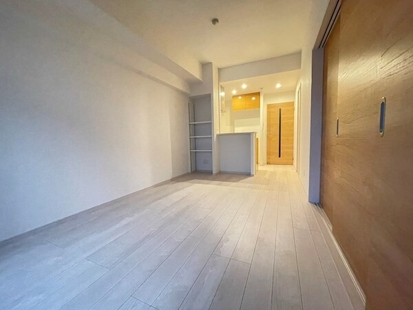 居室・リビング(同物件別部屋写真)