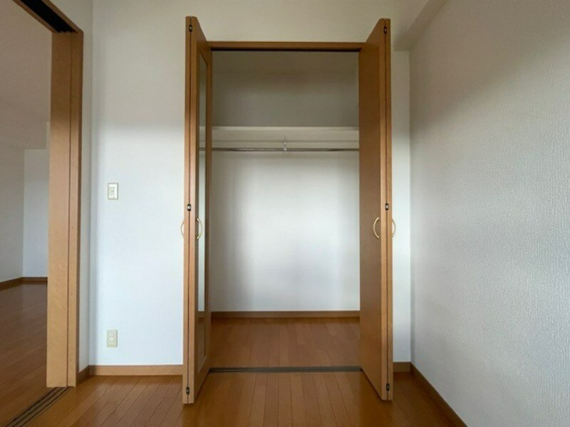 物件内観写真8　(別号室イメージ)