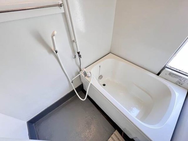 バス／シャワールーム等(同物件別部屋イメージ)