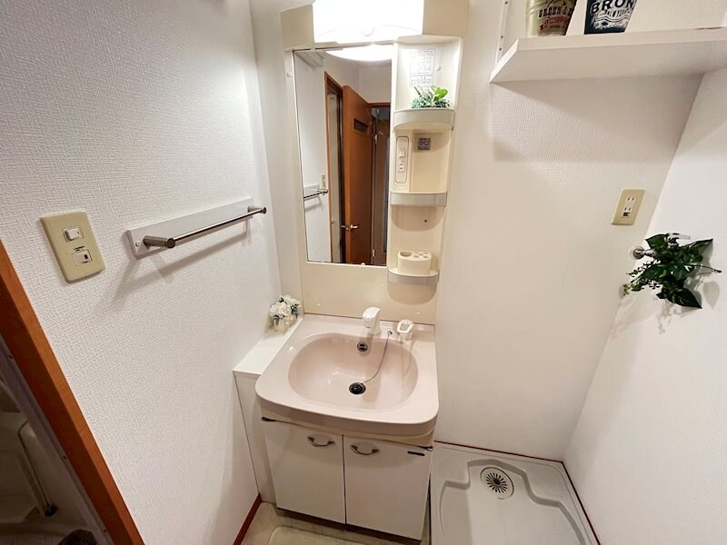 物件内観写真15　(別号室イメージ)