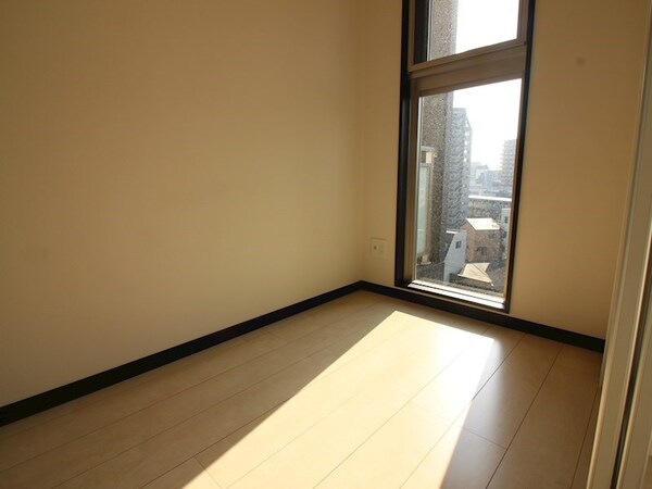 居室・リビング(別号室イメージ)