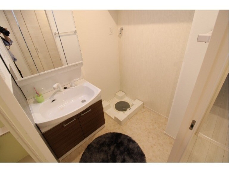 物件内観写真4　(別号室イメージ)