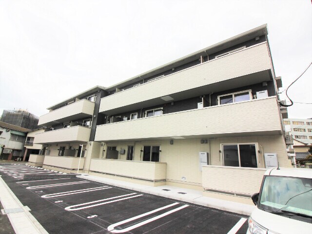 物件外観写真1　(外観)