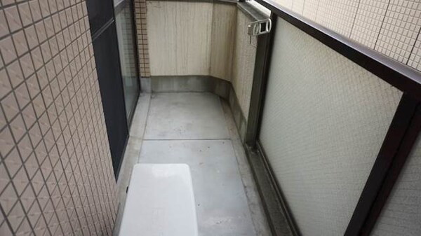 バルコニー(※他号室イメージ)