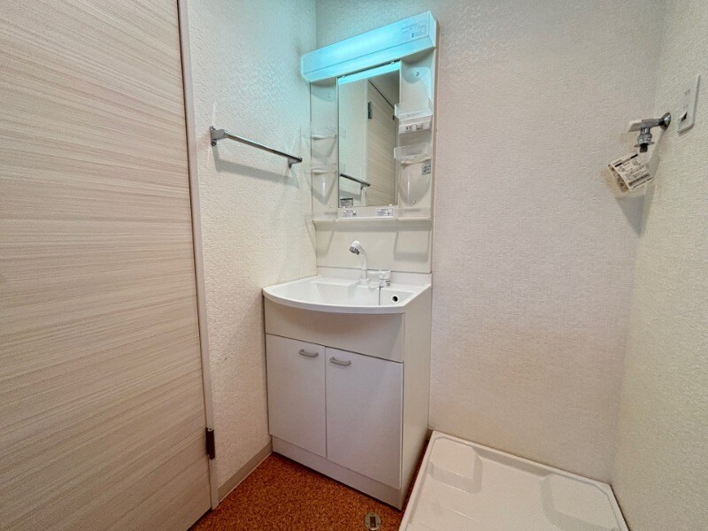 物件内観写真3　(別号室イメージ)