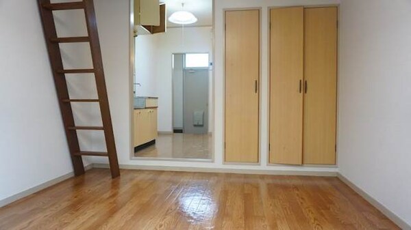 居室・リビング(同物件別部屋イメージ)