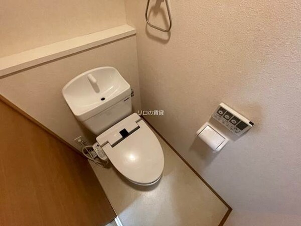 トイレ(写真は現状を優先します。)