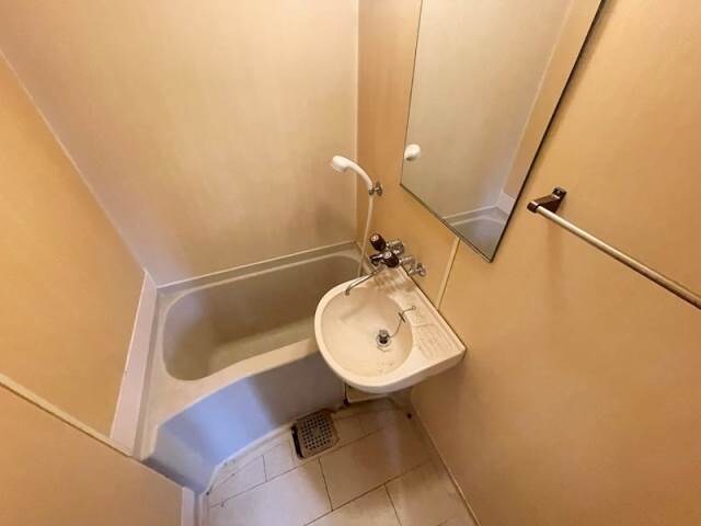 物件内観写真6　(別号室イメージ)