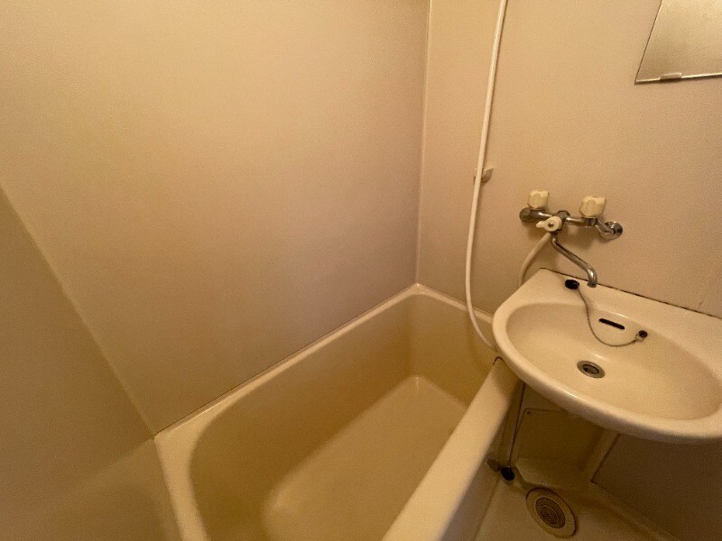 物件内観写真6　(別号室)