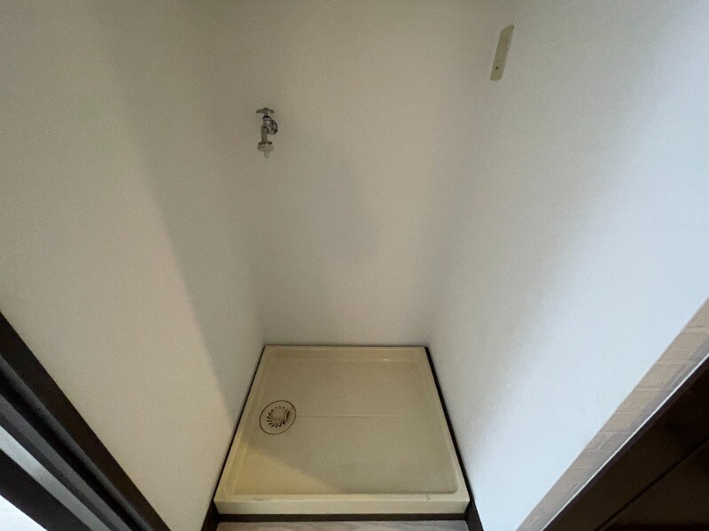 物件内観写真8　(別号室)