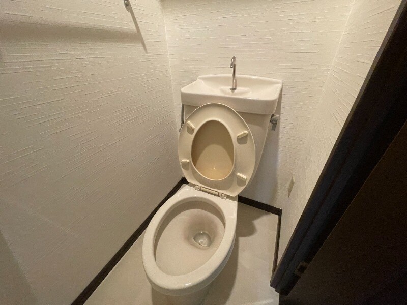 物件内観写真10　(別号室)