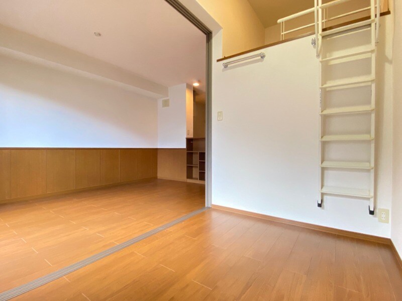 物件内観写真3　(同物件別部屋イメージ)