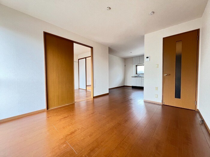 物件内観写真4　(同物件別部屋イメージ)