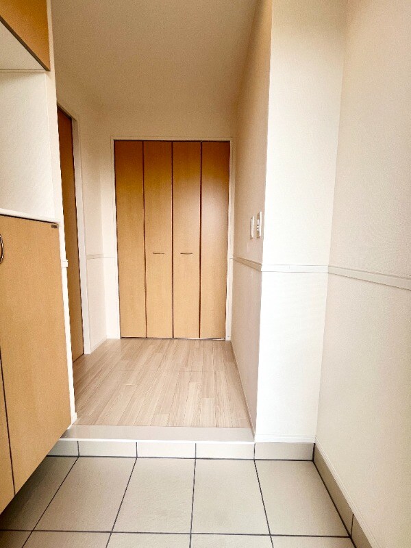 物件内観写真3　(別号室)