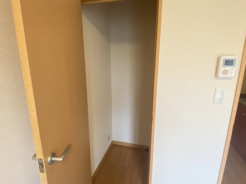 物件内観写真11　(別号室イメージ)