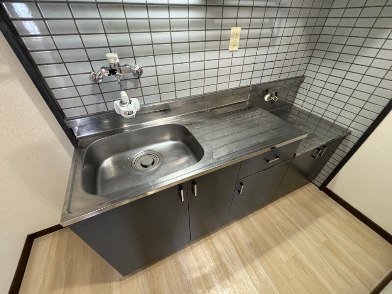 物件内観写真6　(別号室)