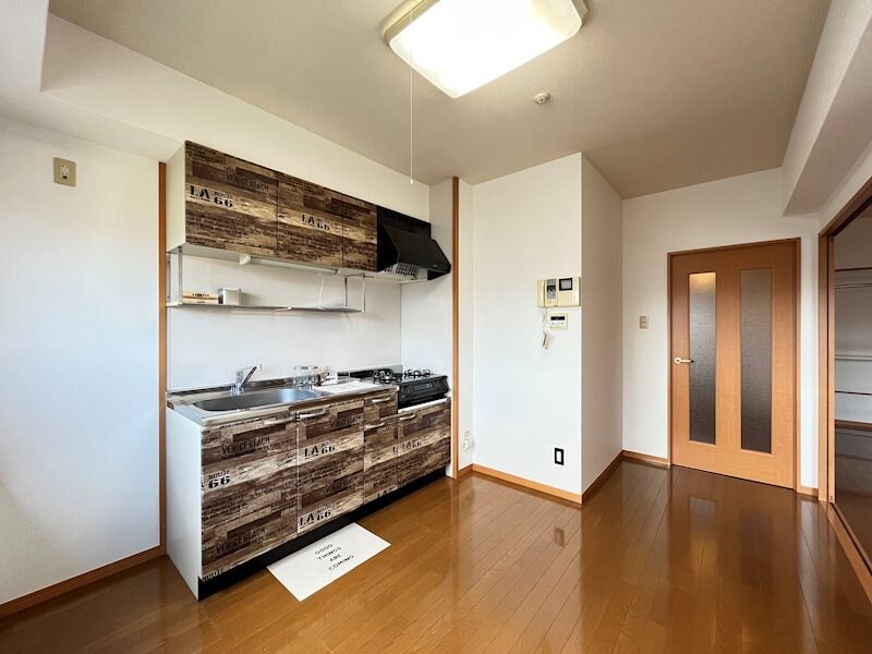 物件内観写真5　(別号室)