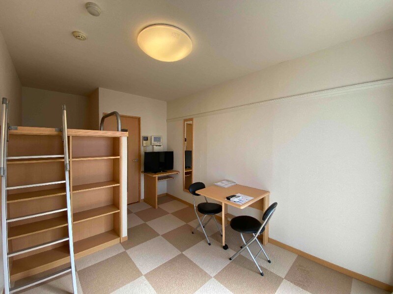 物件内観写真3　(別号室イメージ)