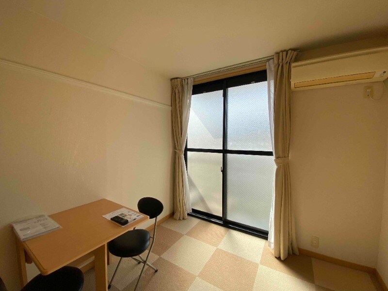 物件内観写真5　(別号室イメージ)