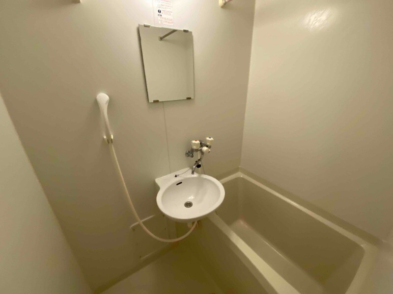 物件内観写真6　(別号室イメージ)