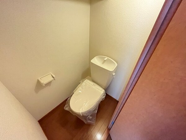 トイレ(別号室イメージ)
