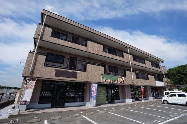 物件外観写真1　(外観)