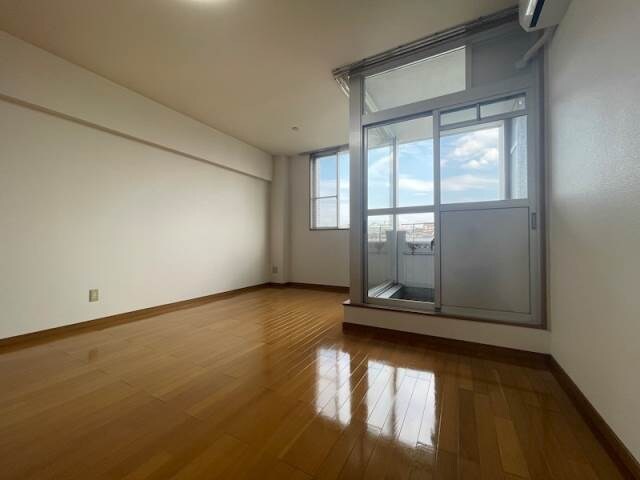 物件内観写真8　(写真は現状を優先します。)