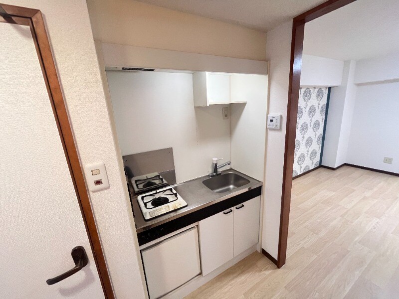 物件内観写真3　(別号室イメージ)