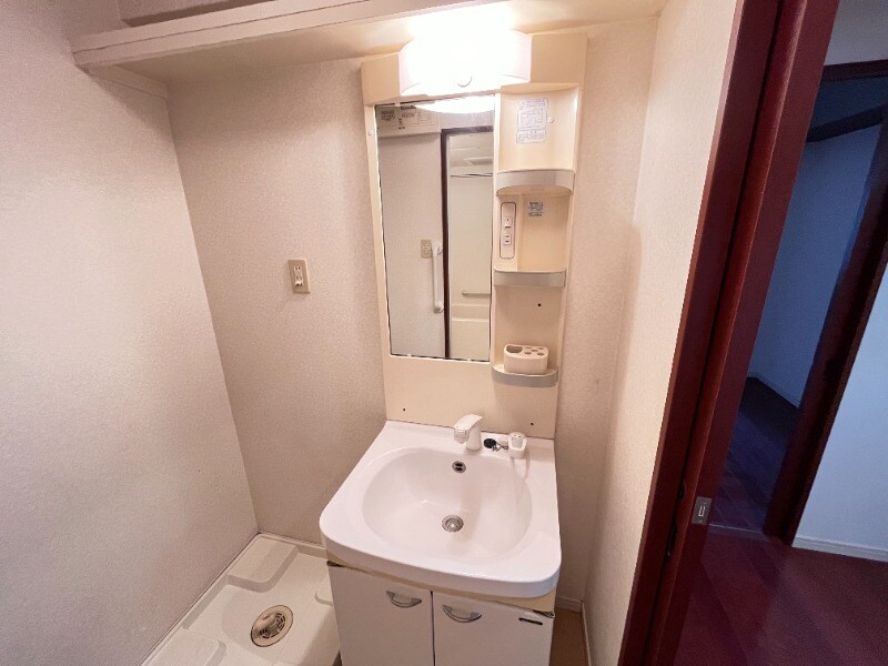 物件内観写真4　(同物件別部屋イメージ)