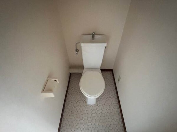 トイレ(別号室イメージ)