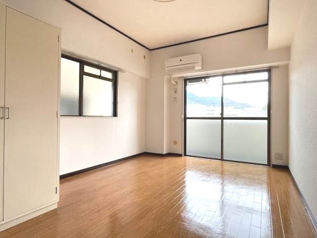 物件内観写真4　(同物件別部屋イメージ)