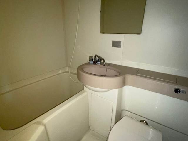 物件内観写真5　(同物件別部屋イメージ)