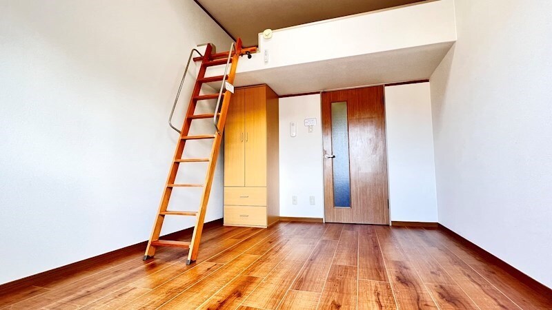 物件内観写真3　(同物件別部屋イメージ)