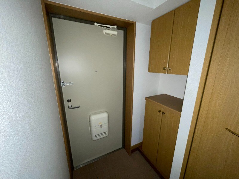 物件内観写真2　(別号室イメージ)