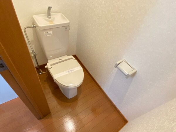 トイレ(同物件別部屋イメージ)