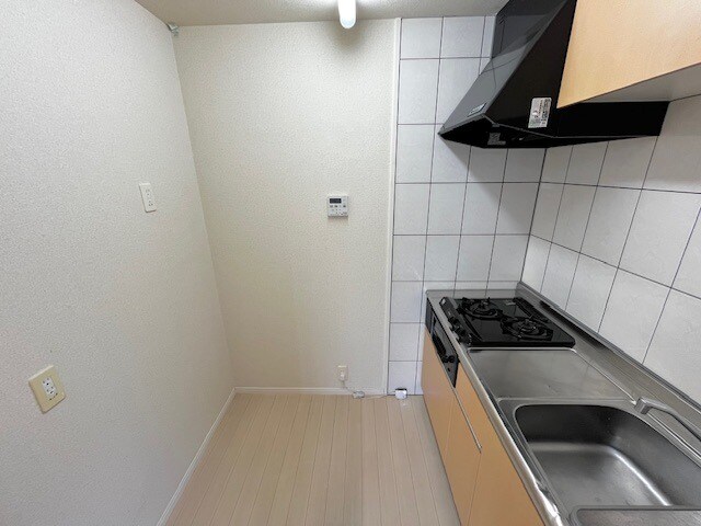 物件内観写真2　(同物件別部屋イメージ)