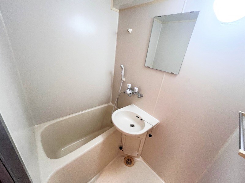 物件内観写真6　(別号室イメージ)