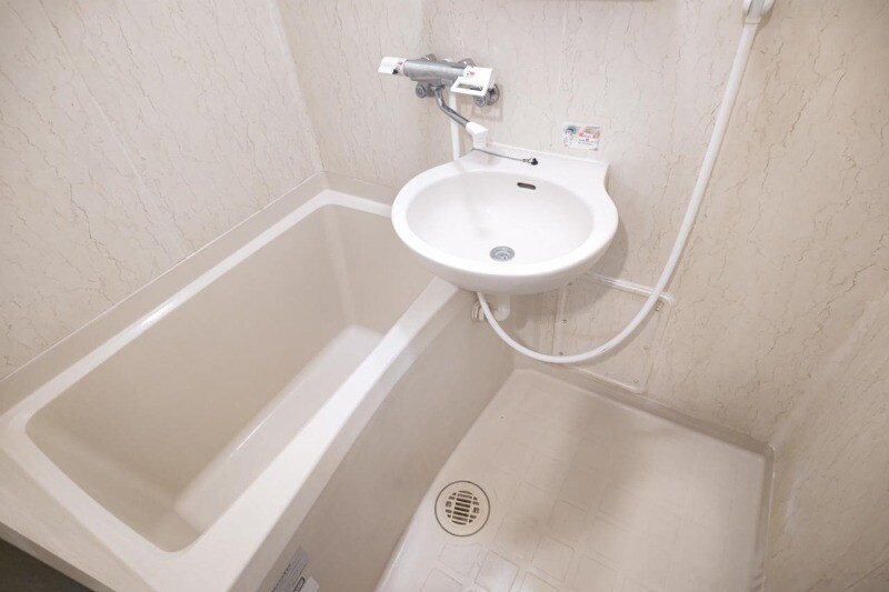 物件内観写真6　(別号室)