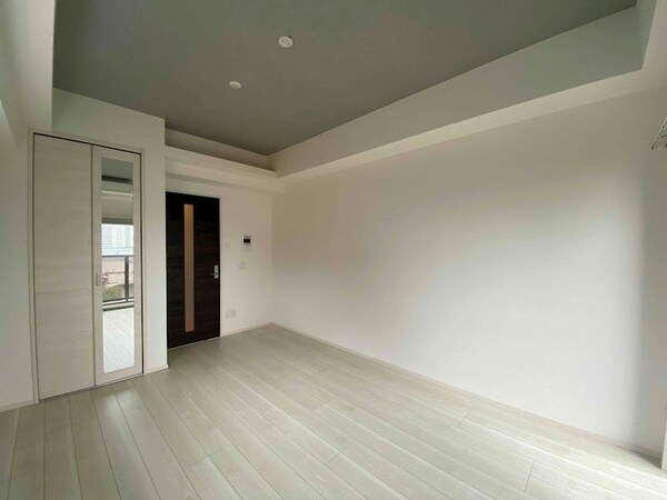 居室・リビング(別号室イメージ)