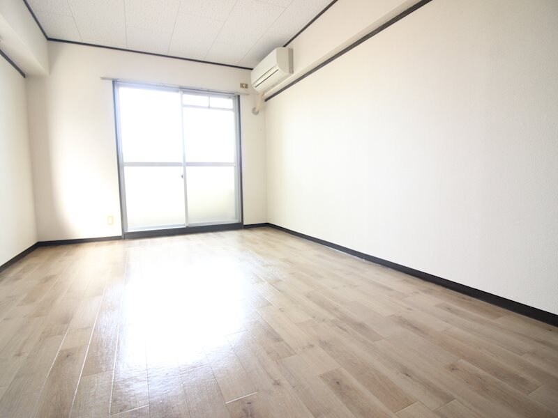 物件内観写真6　(同物件別部屋イメージ)