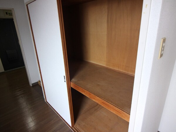 収納(同物件別部屋イメージ)