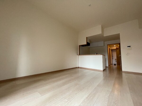 居室・リビング(別号室イメージ)